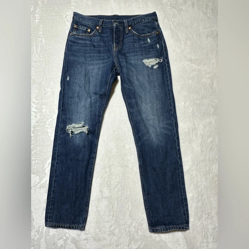 Levi’s 501 T tapered fit distressed button fly denim jeans style 40197 size 28